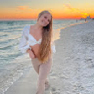 Meet your Posher, Madelyn